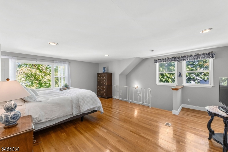 39 Lessing Road West Orange NJ 07052
