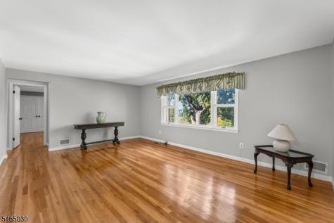 39 Lessing Road West Orange NJ 07052