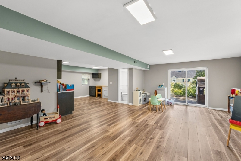 39 Lessing Road West Orange NJ 07052