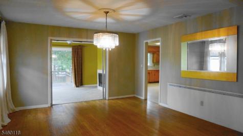 8 Mountain Way S West Orange NJ 07052