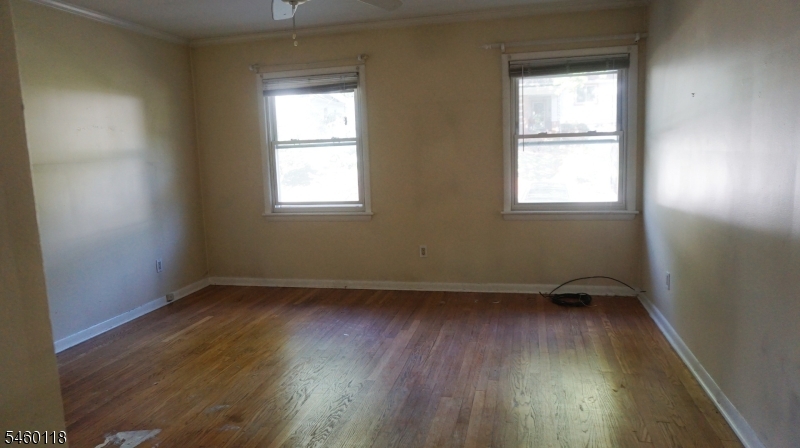 8 Mountain Way S West Orange NJ 07052
