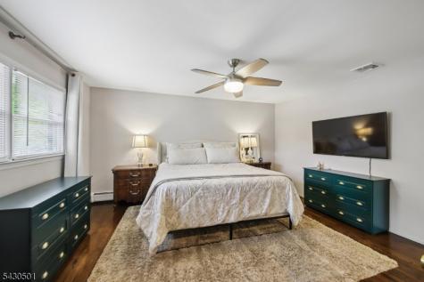 54 Canterbury Drive Scotch Plains NJ 07076