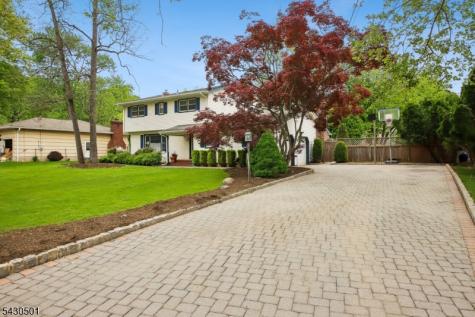 54 Canterbury Drive Scotch Plains NJ 07076