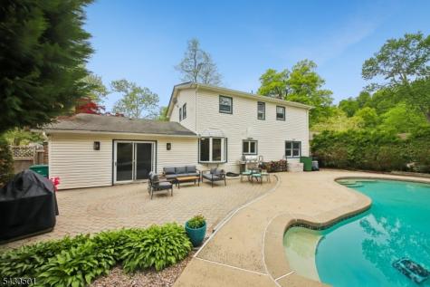 54 Canterbury Drive Scotch Plains NJ 07076