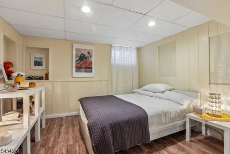 1585 Barton Road Union NJ 07083
