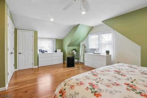 1585 Barton Road Union NJ 07083