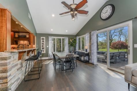 31 River Road Raritan NJ 08822