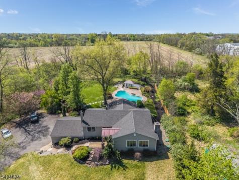 31 River Road Raritan NJ 08822