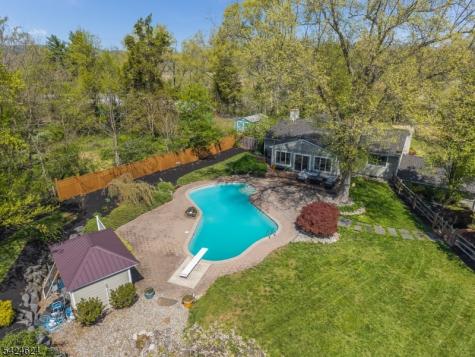31 River Road Raritan NJ 08822