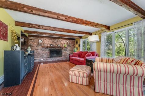 31 River Road Raritan NJ 08822