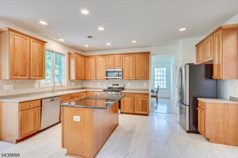 21 Courtside Lane South Brunswick NJ 08540
