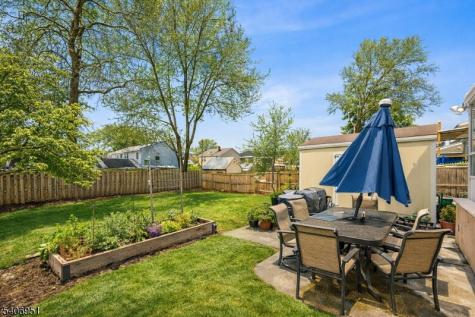 186 10TH Avenue Hawthorne NJ 07506