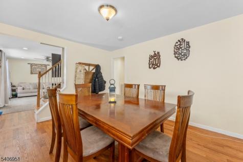 186 10TH Avenue Hawthorne NJ 07506
