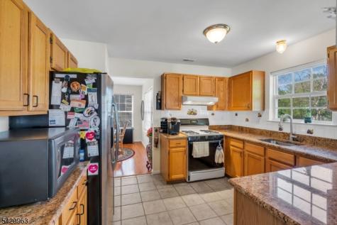 5 Vaccaro Road Lawrence NJ 08648