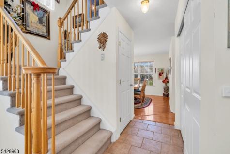 5 Vaccaro Road Lawrence NJ 08648