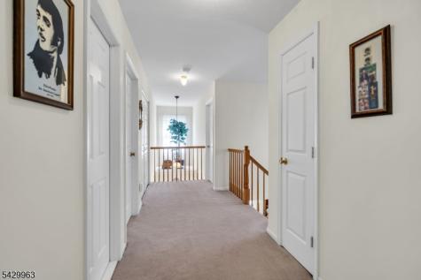 5 Vaccaro Road Lawrence NJ 08648