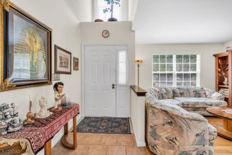 5 Vaccaro Road Lawrence NJ 08648