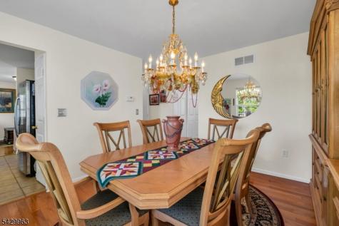 5 Vaccaro Road Lawrence NJ 08648