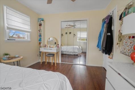 11 Westland Road Verona NJ 07044
