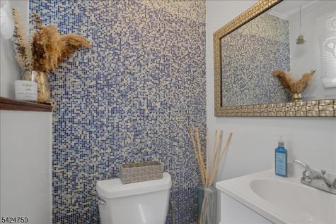 11 Westland Road Verona NJ 07044