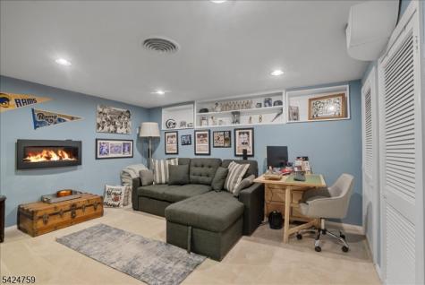 11 Westland Road Verona NJ 07044