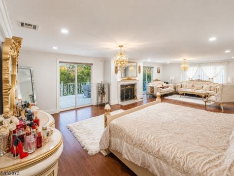 225 E Saddle River Road Saddle River NJ 07458