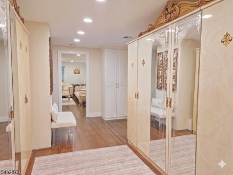 225 E Saddle River Road Saddle River NJ 07458