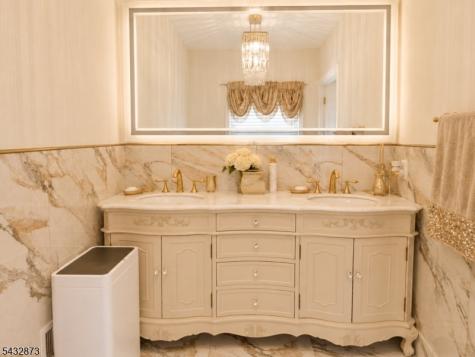 225 E Saddle River Road Saddle River NJ 07458