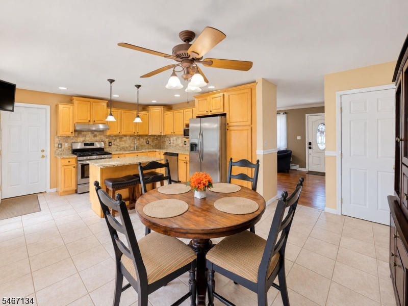 7 Perrelli Lane Jefferson NJ 07438