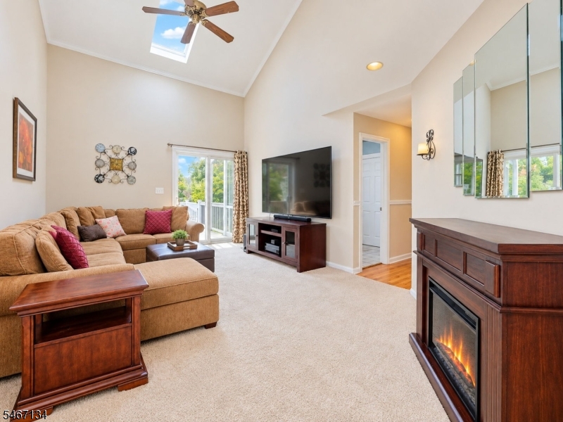 7 Perrelli Lane Jefferson NJ 07438
