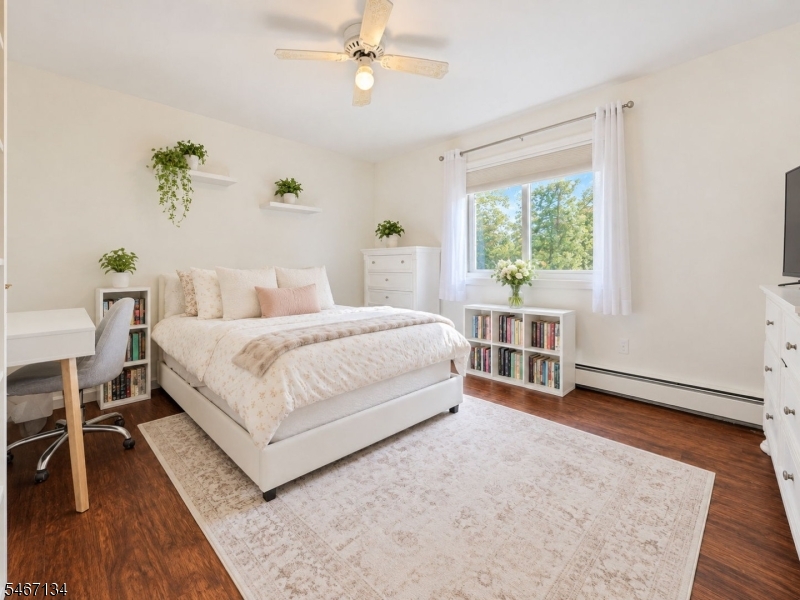 7 Perrelli Lane Jefferson NJ 07438