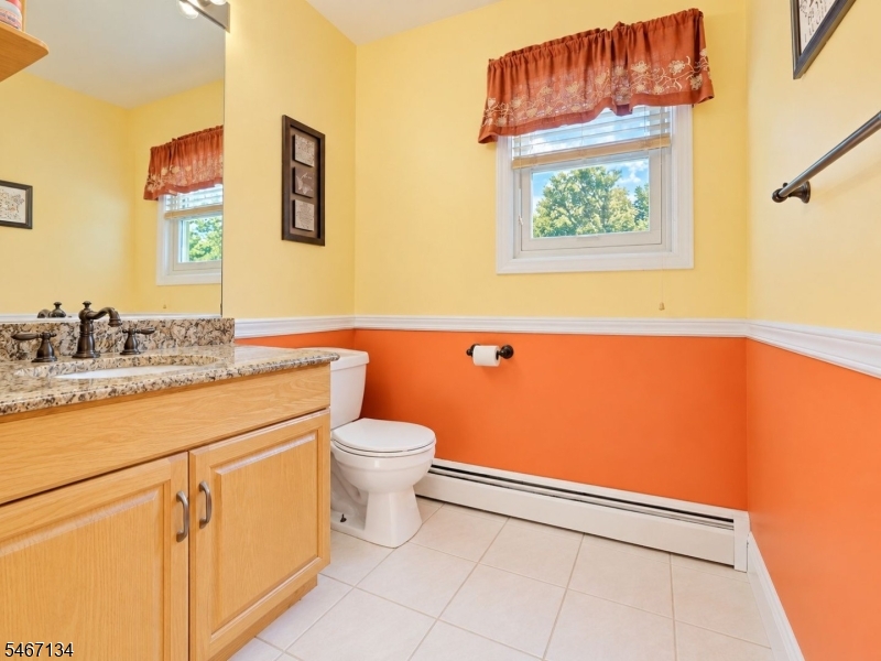 7 Perrelli Lane Jefferson NJ 07438