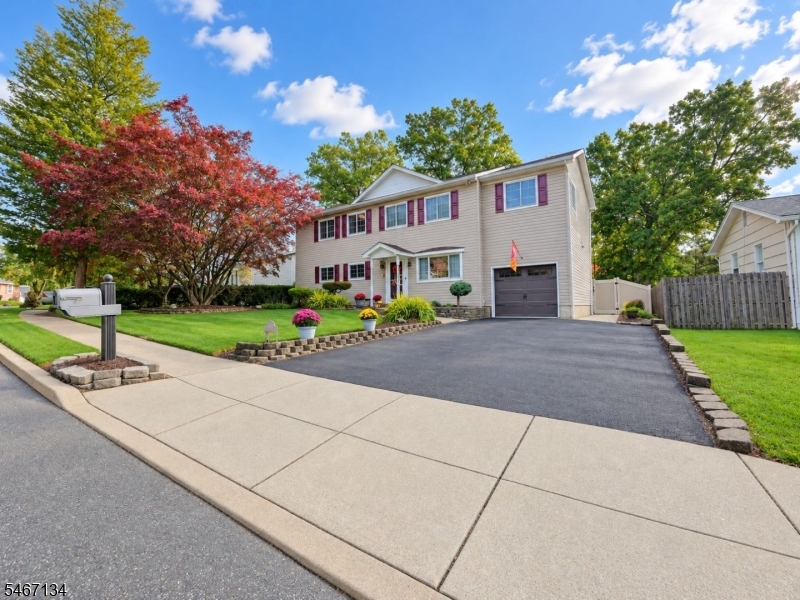 7 Perrelli Lane Jefferson NJ 07438