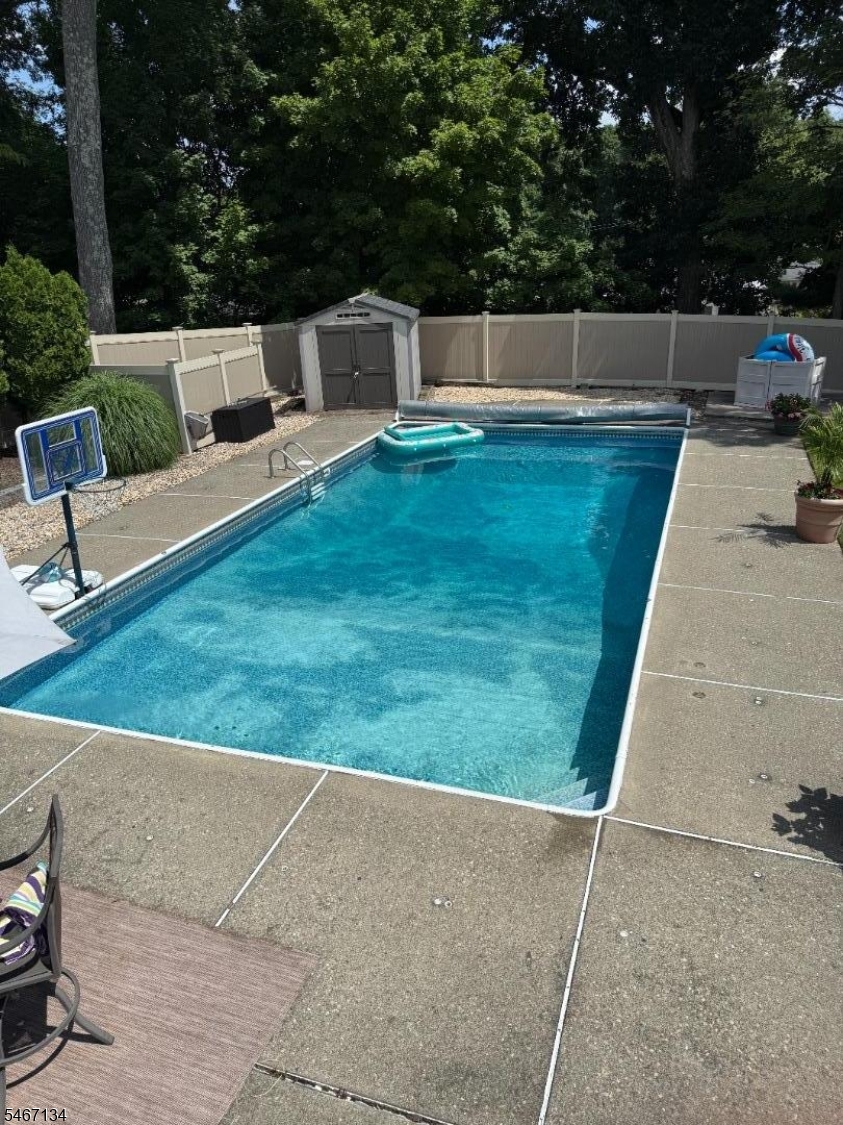 7 Perrelli Lane Jefferson NJ 07438