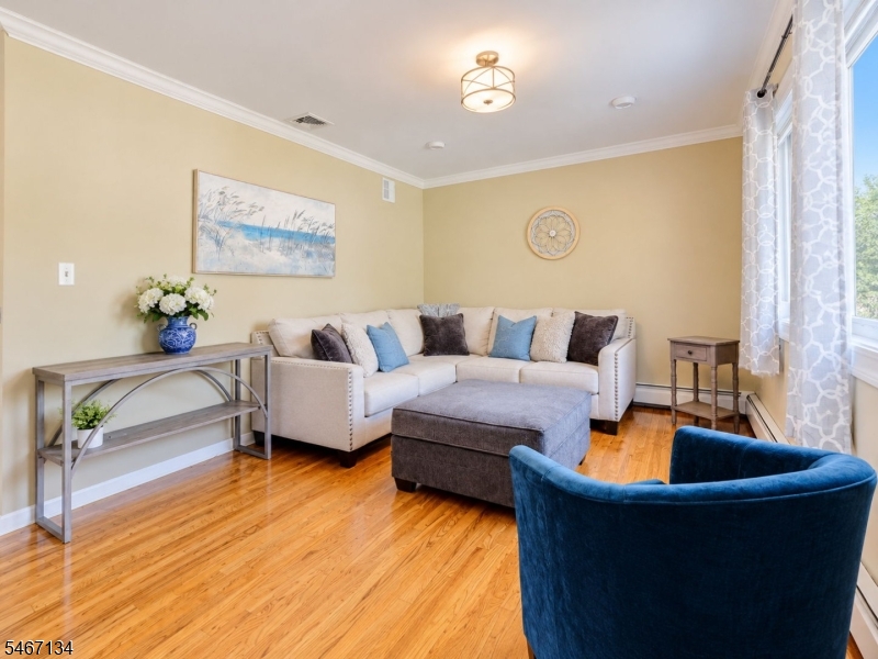 7 Perrelli Lane Jefferson NJ 07438