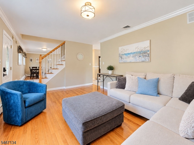 7 Perrelli Lane Jefferson NJ 07438