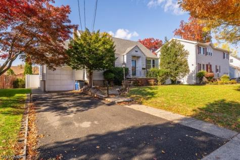 124 Hazley Avenue Rochelle Park NJ 07662