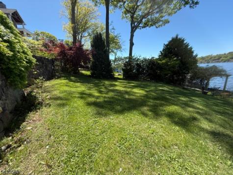 501 Windemere Avenue Mount Arlington NJ 07856