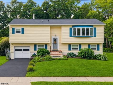 9 Arthur Terrace Hackettstown NJ 07840