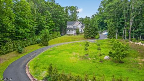1 Wood Hollow Trail Jefferson NJ 07438