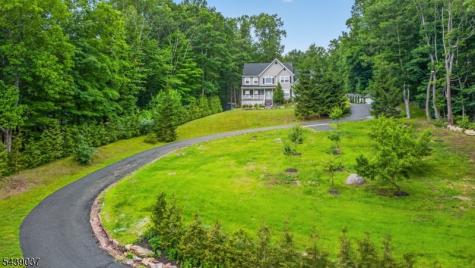 1 Wood Hollow Trail Jefferson NJ 07438