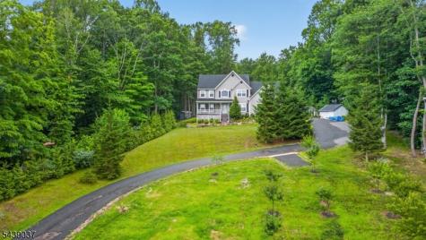1 Wood Hollow Trail Jefferson NJ 07438