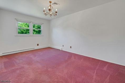 10 Klimback Court West Caldwell NJ 07006