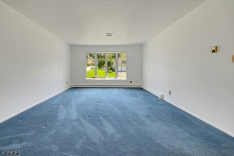10 Klimback Court West Caldwell NJ 07006