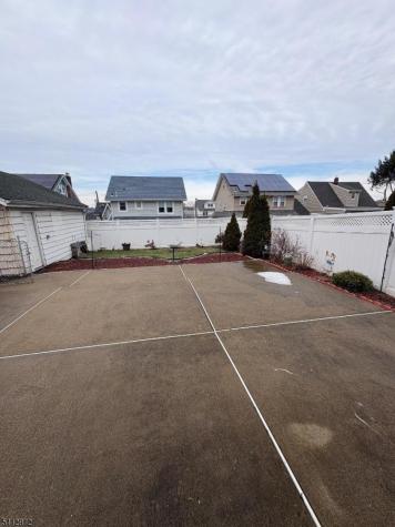 5 Hamilton Avenue Kearny NJ 07032