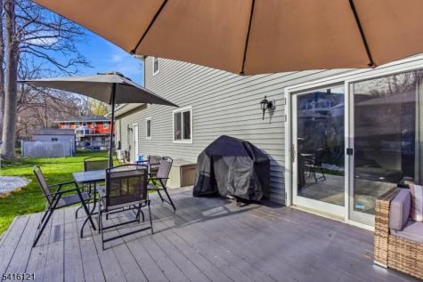 34 Tobyhanna Trail Hopatcong NJ 07843