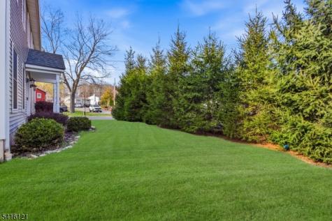 34 Tobyhanna Trail Hopatcong NJ 07843
