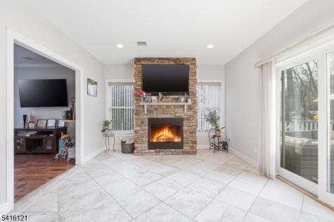 34 Tobyhanna Trail Hopatcong NJ 07843