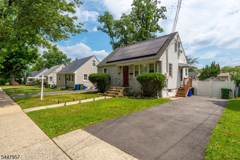 735 Harrison Avenue Roselle NJ 07203