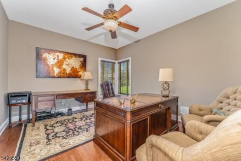 4 Wisteria Court Raritan NJ 08822